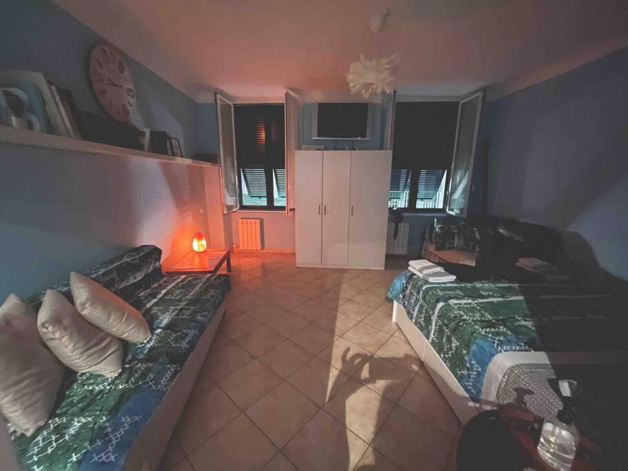 Casa Azzurra, Nel Cuore Di * Genoa